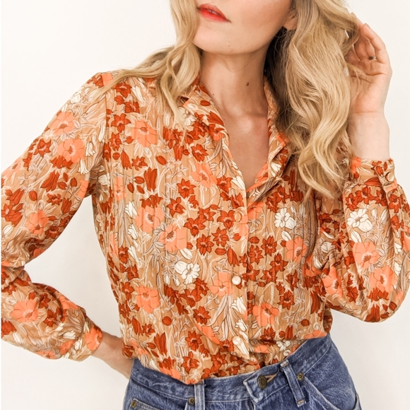 70s Floral Button Down Long Sleeve Blouse - Picture 16 of 17
